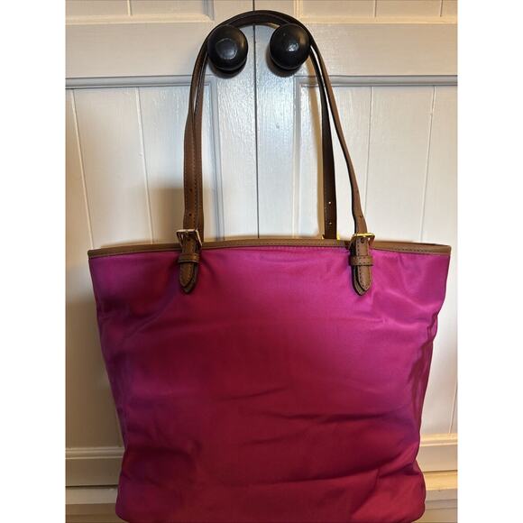 Michael Kors Fuchsia Nylon Tote Crossover - Picture 2 of 16